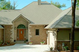 roof-metal-tax-credits-replacement_b7b094806a9a93045140b3b56917e6df_3x2_jpg_300x200_q85